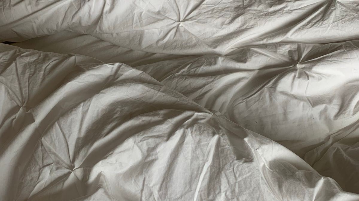 Layering Textures for a Calm Bedroom Interior