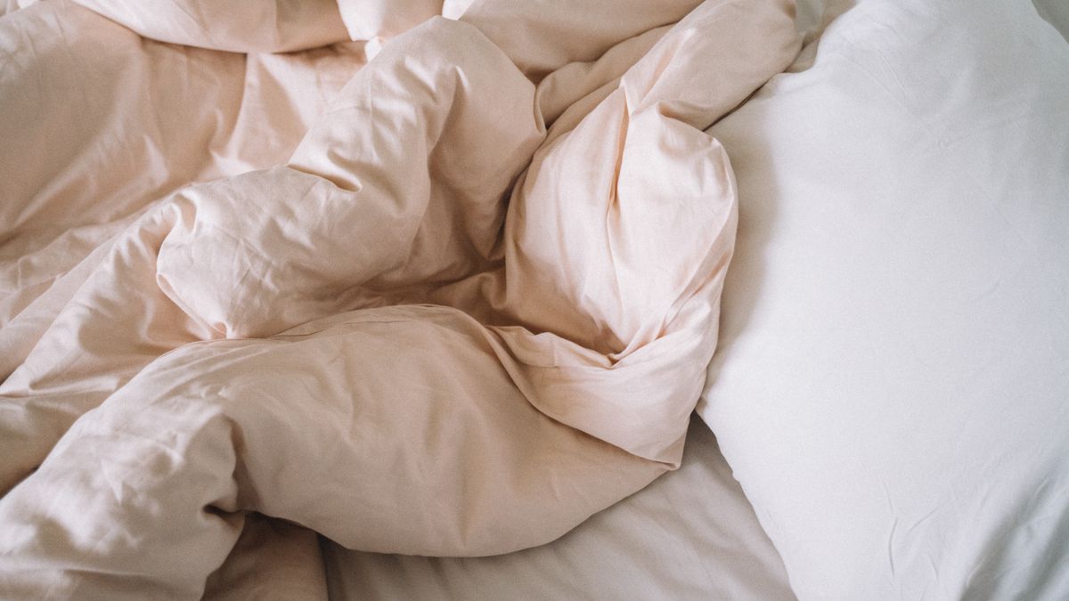 Telling the Difference Between Linen and Cotton